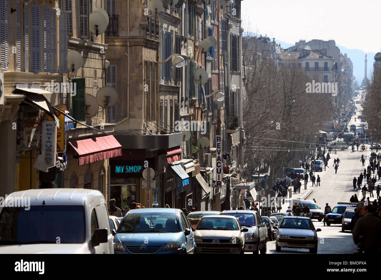 Street View di Marsiglia (rue d'Aix) Foto Stock