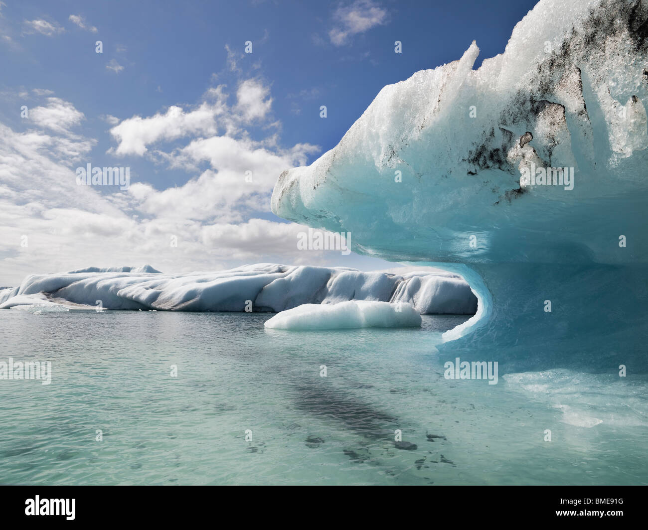 Iceberg formazioni in mare Foto Stock