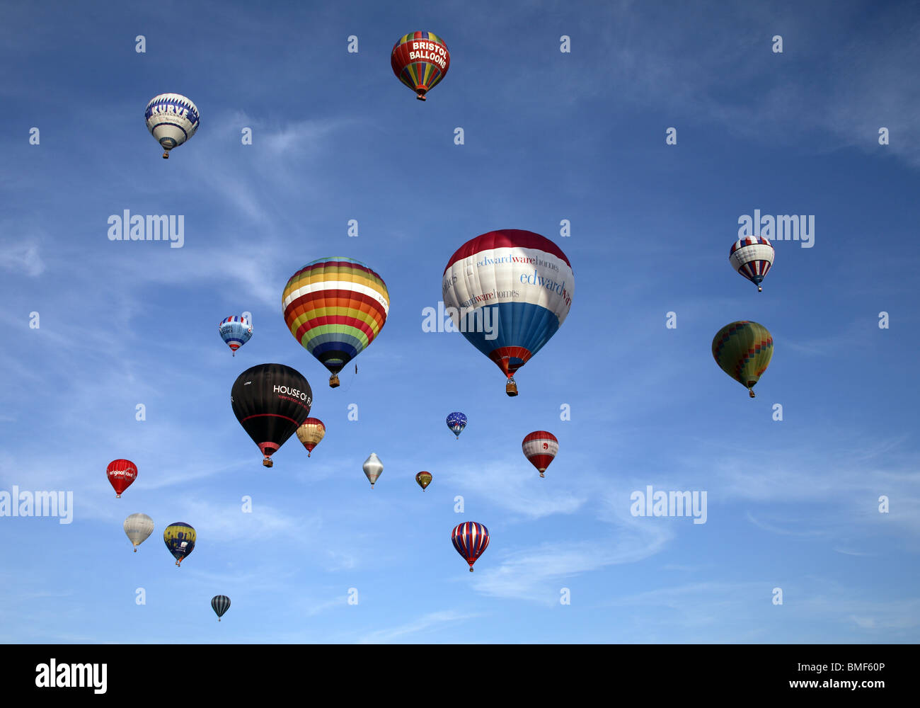 I palloni ad aria calda di lancio di massa Foto Stock