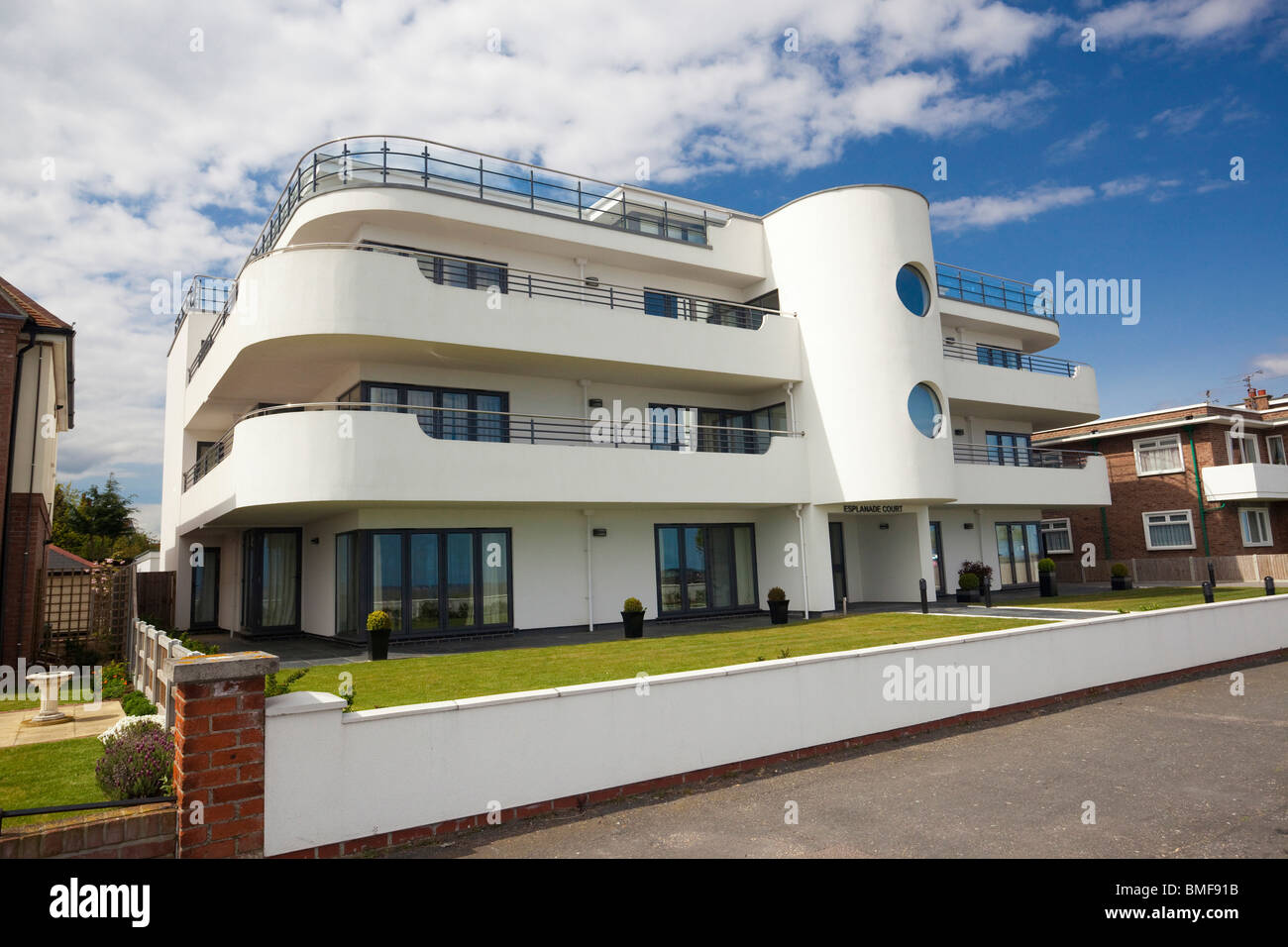 Stile Art Deco casa di FRINTON ON SEA, Essex, Regno Unito Foto Stock