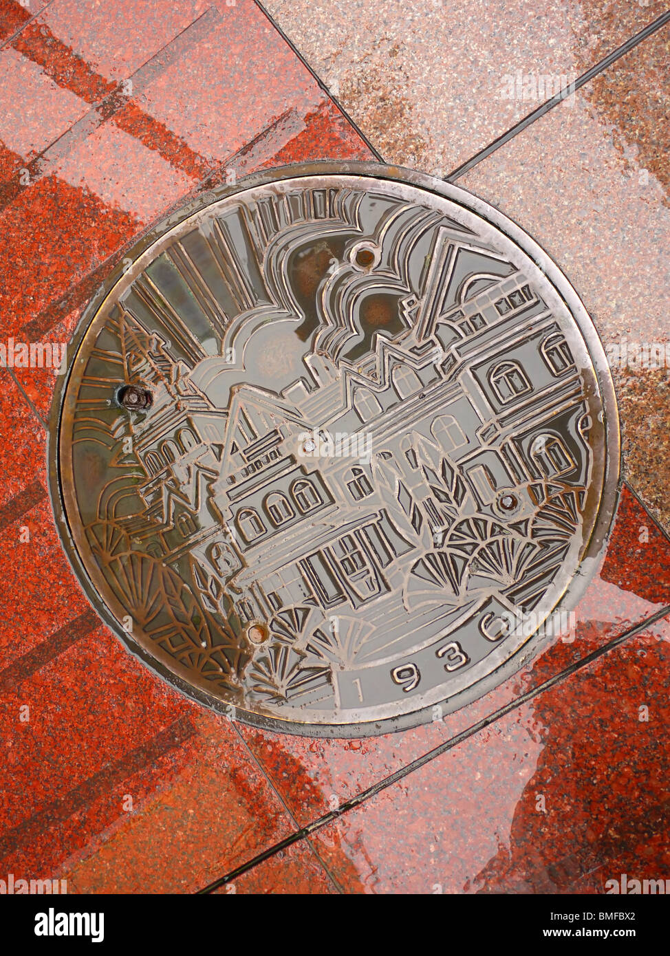 Storico tombino fognario in Cina a Shanghai Foto Stock