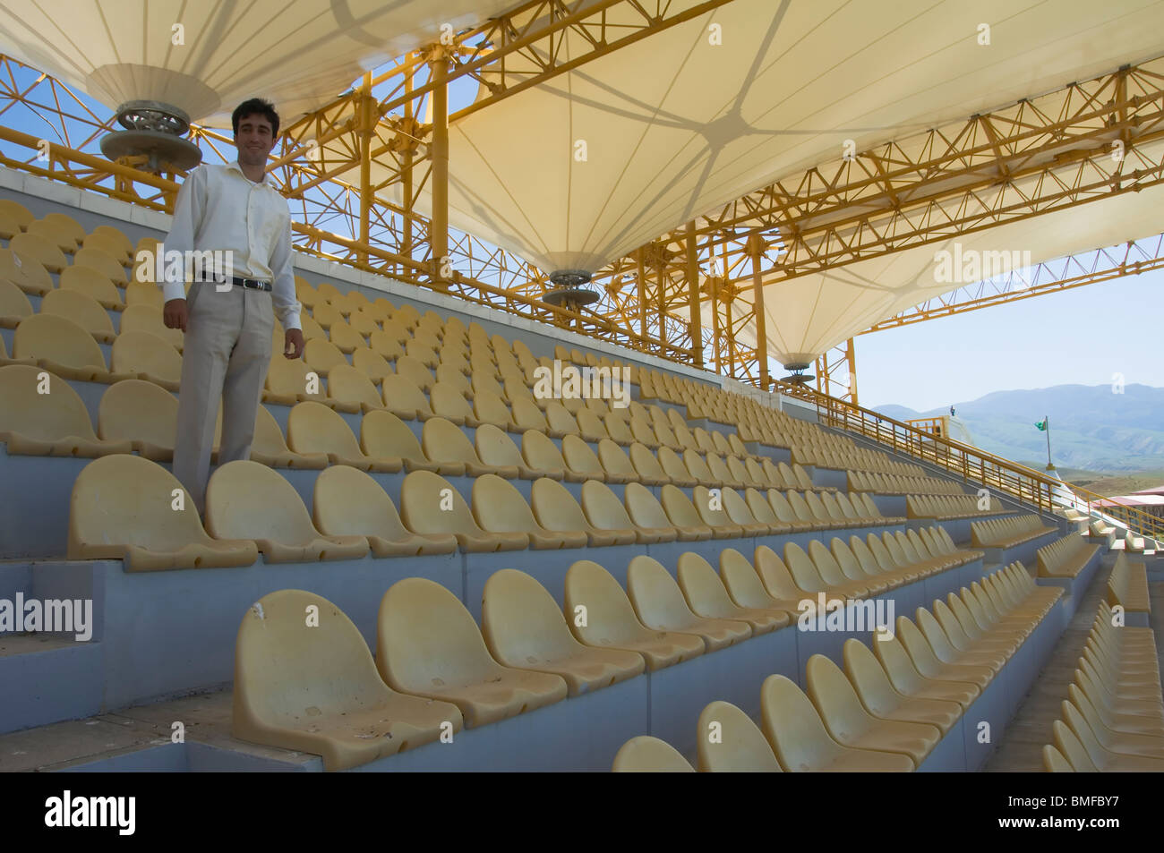 Hippodrome tribune, Aşgabat, Turkmenistan Foto Stock