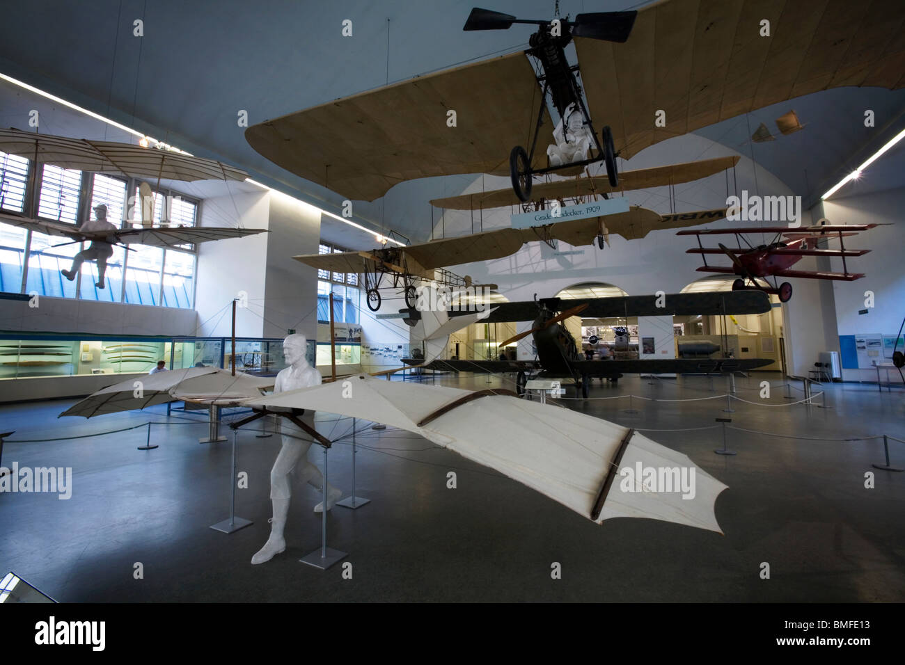 Inizio macchine volanti e alianti in mostra al Deutsches Museum di Monaco di Baviera, Germania Foto Stock