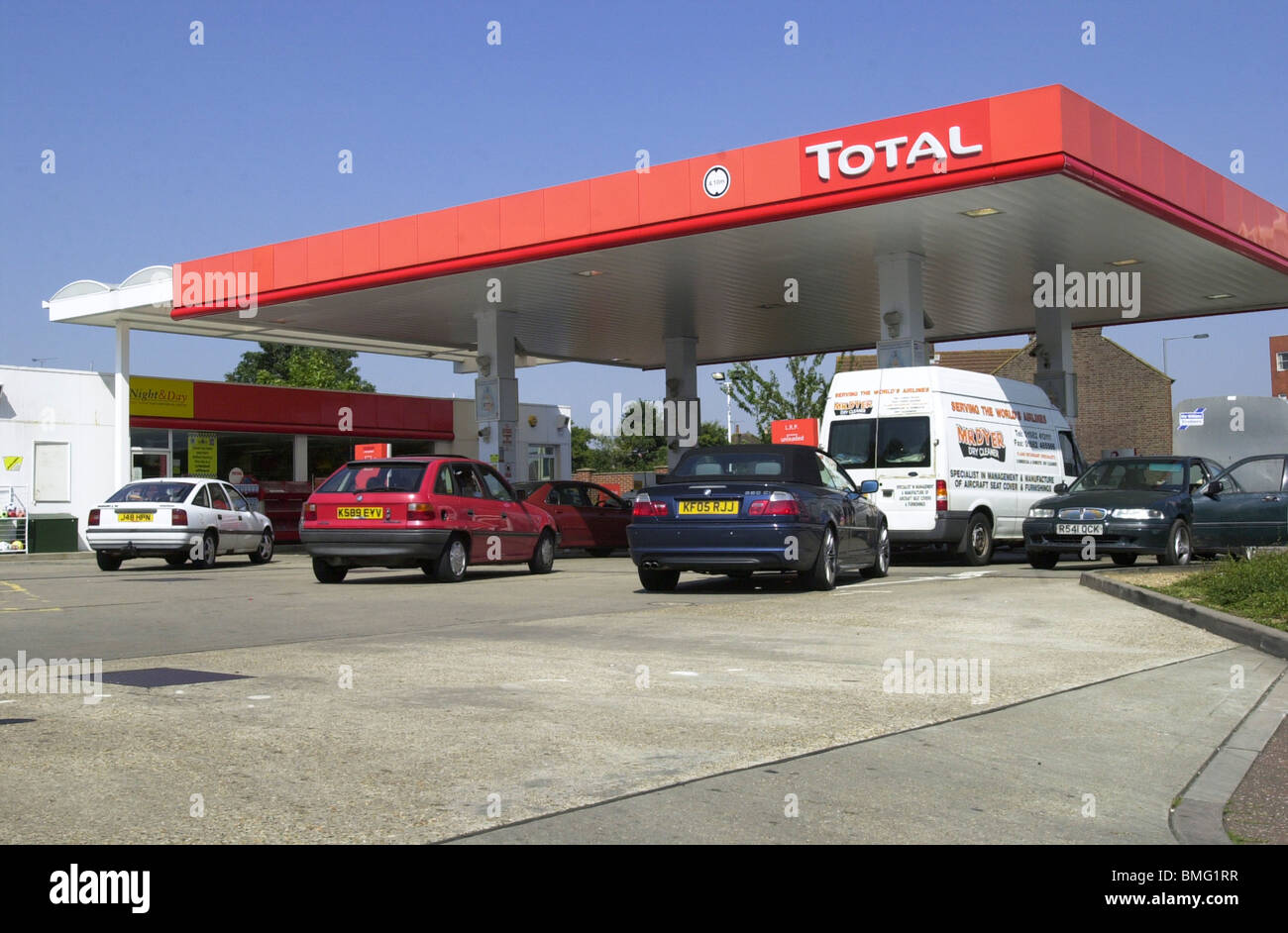 Un totale di benzina stazione regno unito Foto Stock