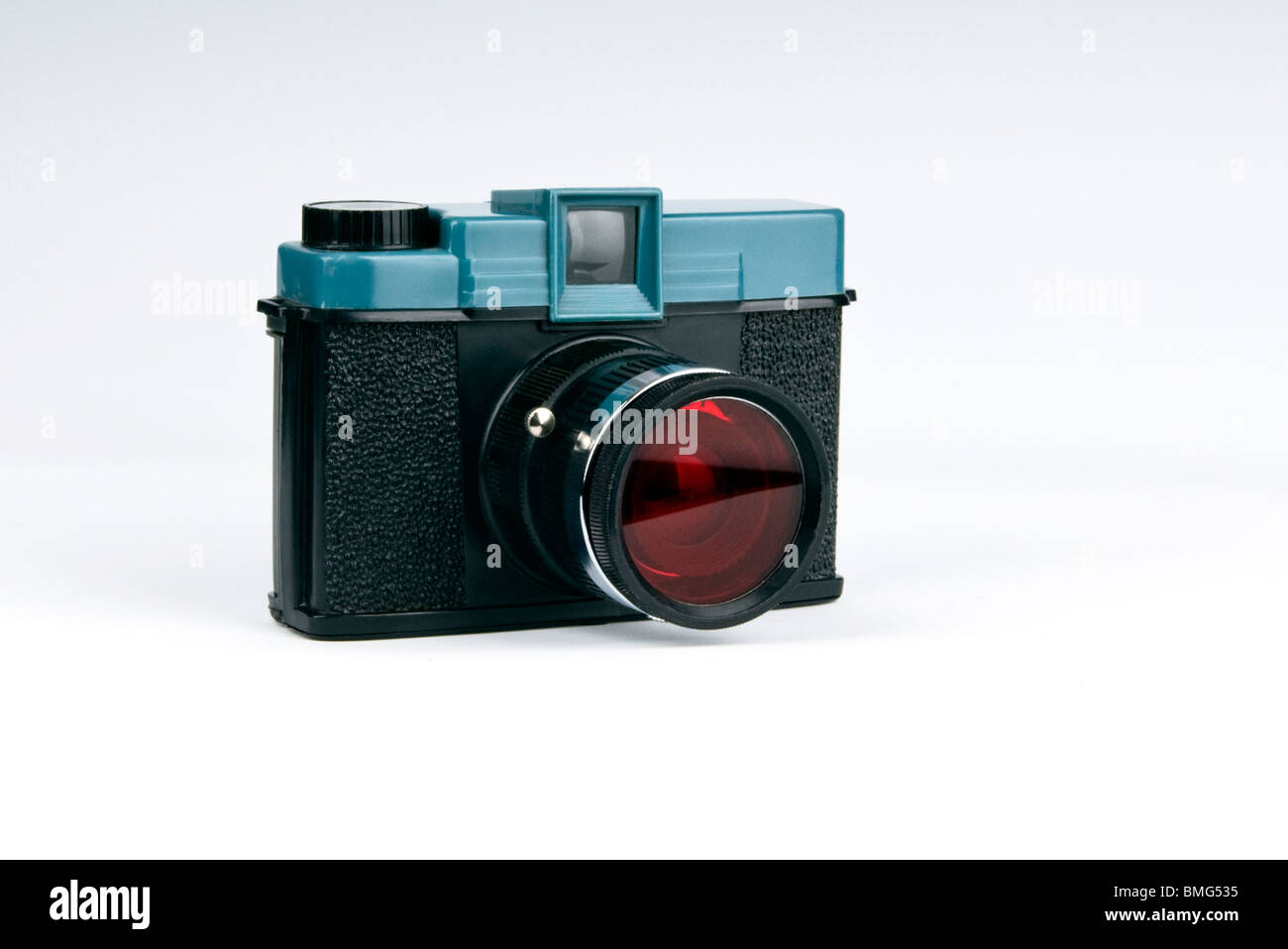 Una Diana, formato medio 120 Pellicola fotocamera con una lente rossa filtro, tagliati Foto Stock