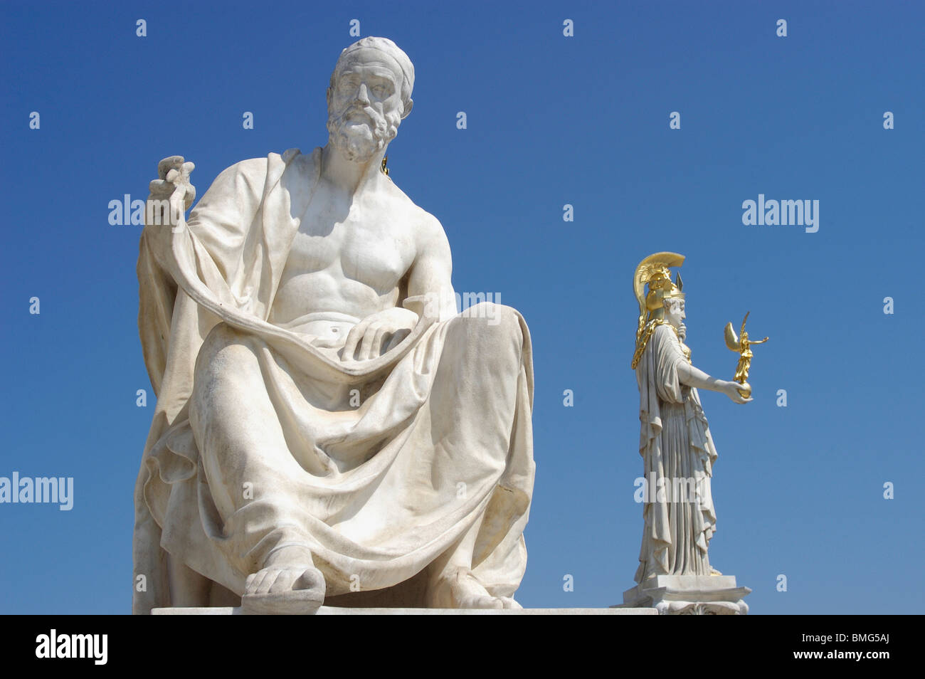 Dettaglio di figura al Parlamento - Vienna Pallas Athena filosofo Foto Stock