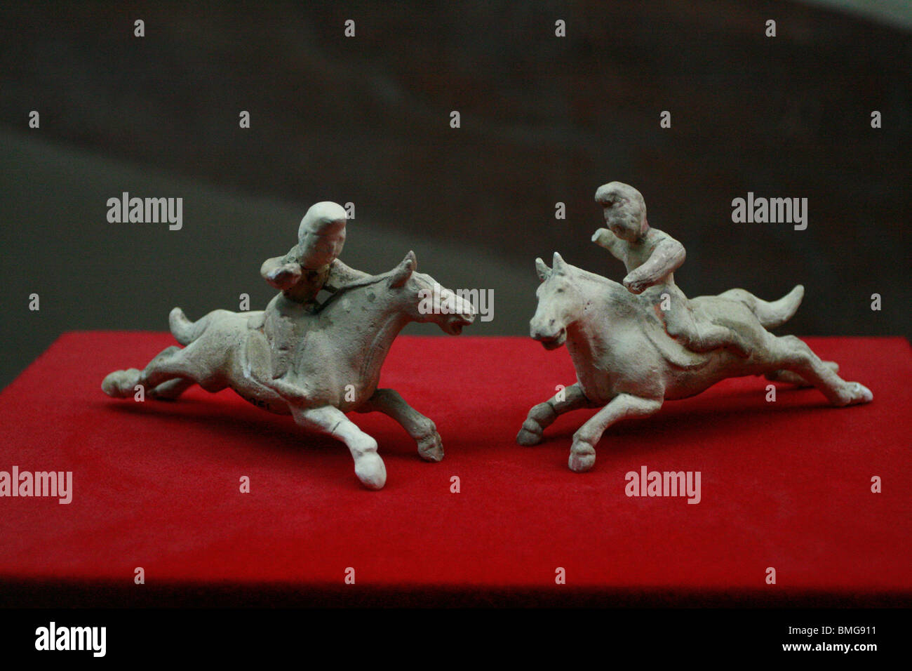 Codolo Sancai figurine dalla Dinastia Tang esposti nel Museo Storico di Shaanxi, Xi'an, Shaanxi Province, Cina Foto Stock
