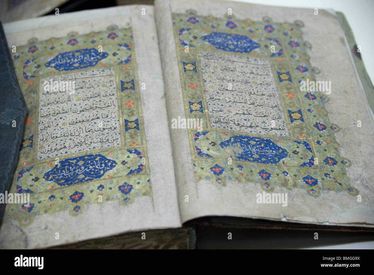 La Turchia Antalya - periodo ottomano illuminato libro del Corano Foto Stock
