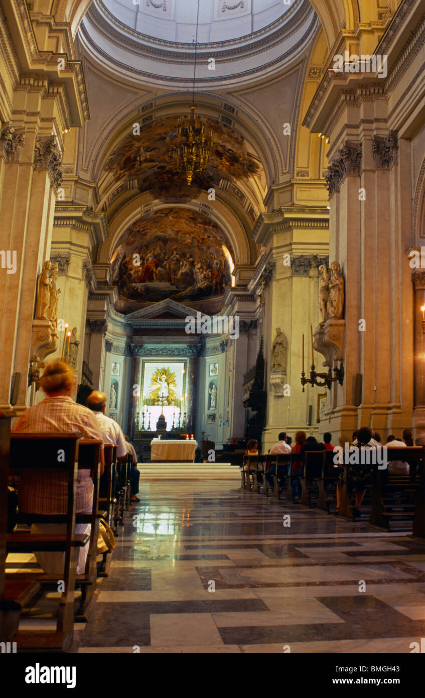 Palermo Sicilia Italia servizio domenicale nella Cattedrale Foto Stock