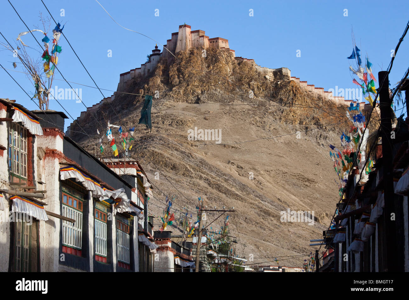 Gyantse Dzong o fortezza in Gyantse, Tibet Foto Stock