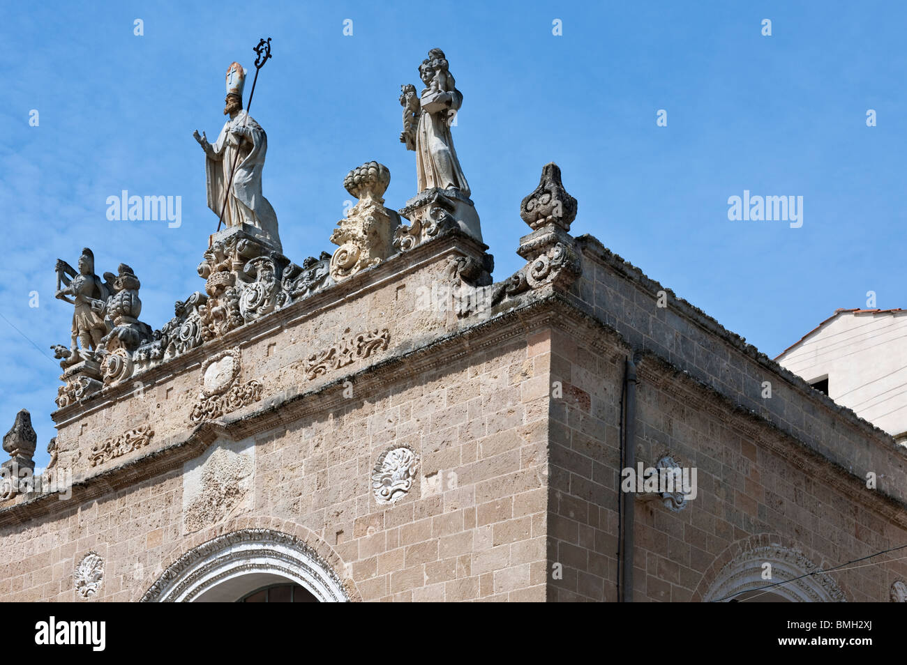 Puglia,Salento, Nardò, Salandra square, dettaglio di il sedile, Università Vecchia Foto Stock