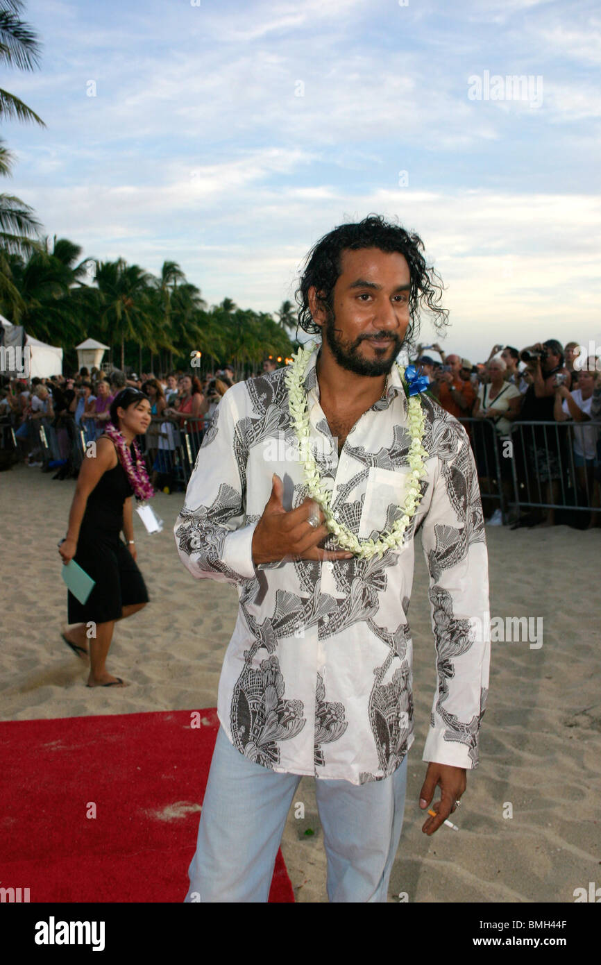 Naveen Andrews premiere mondiale di perdita di Waikiki di Oahu, Hawaii Foto Stock