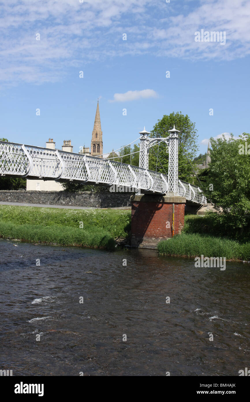 Ponte priorsford un pedone sospensione ponte sul fiume tweed peebles scozia giugno 2010 Foto Stock