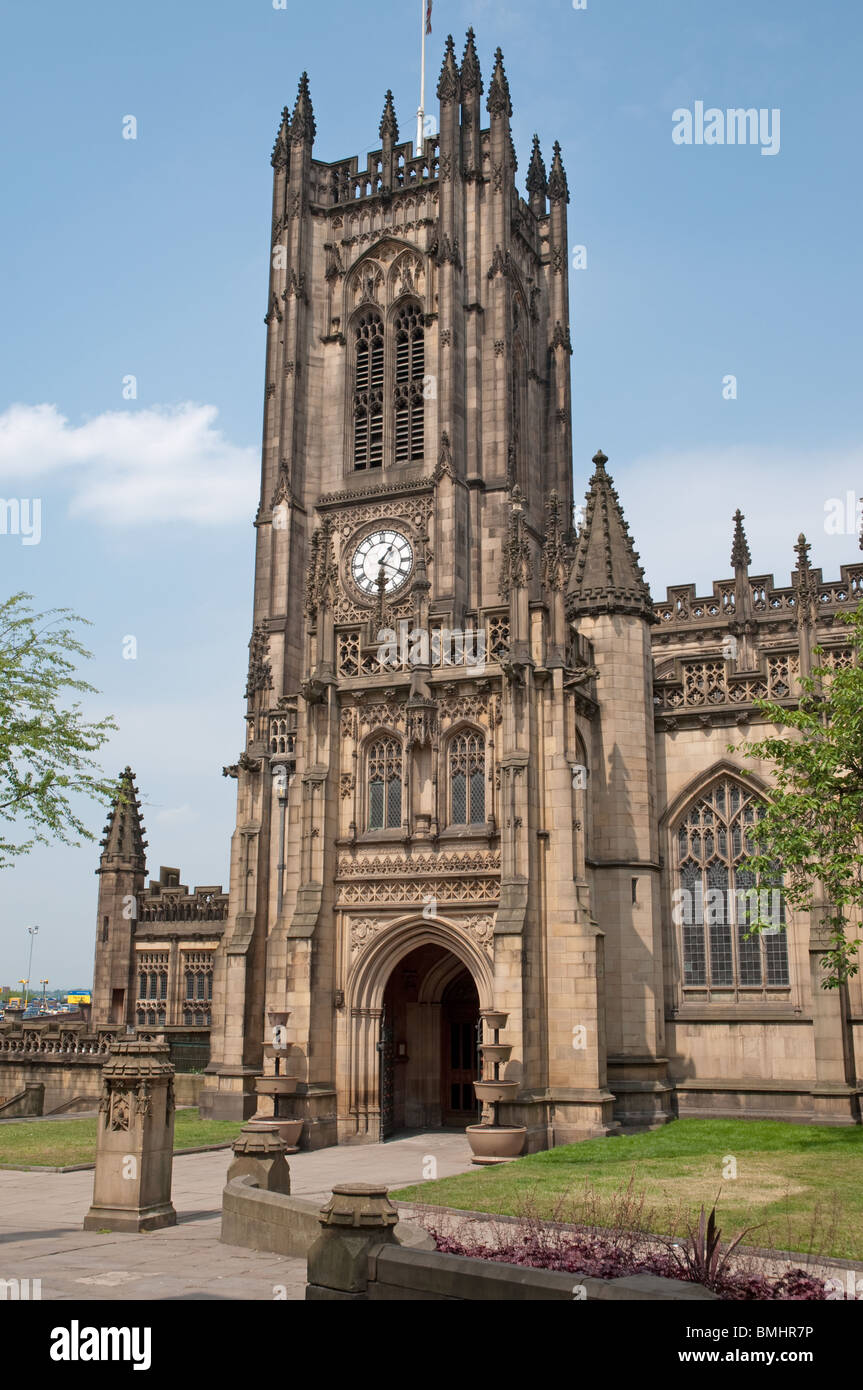 Cattedrale di Manchester,Victoria Street, Manchester, UK.xix secolo nell'aspetto,culto su questo sito risale a secoli fa. Foto Stock