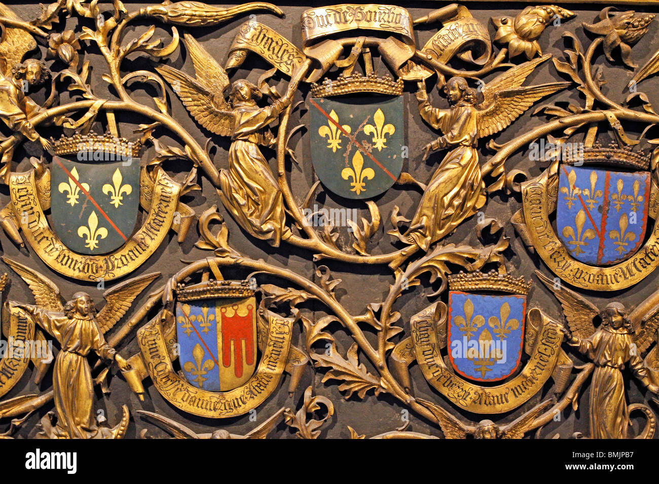 Tomba di Carlo il Temerario, ultimo Valois Duca di Borgogna, Chiesa di Nostra Signora a Bruges, Belgio Foto Stock