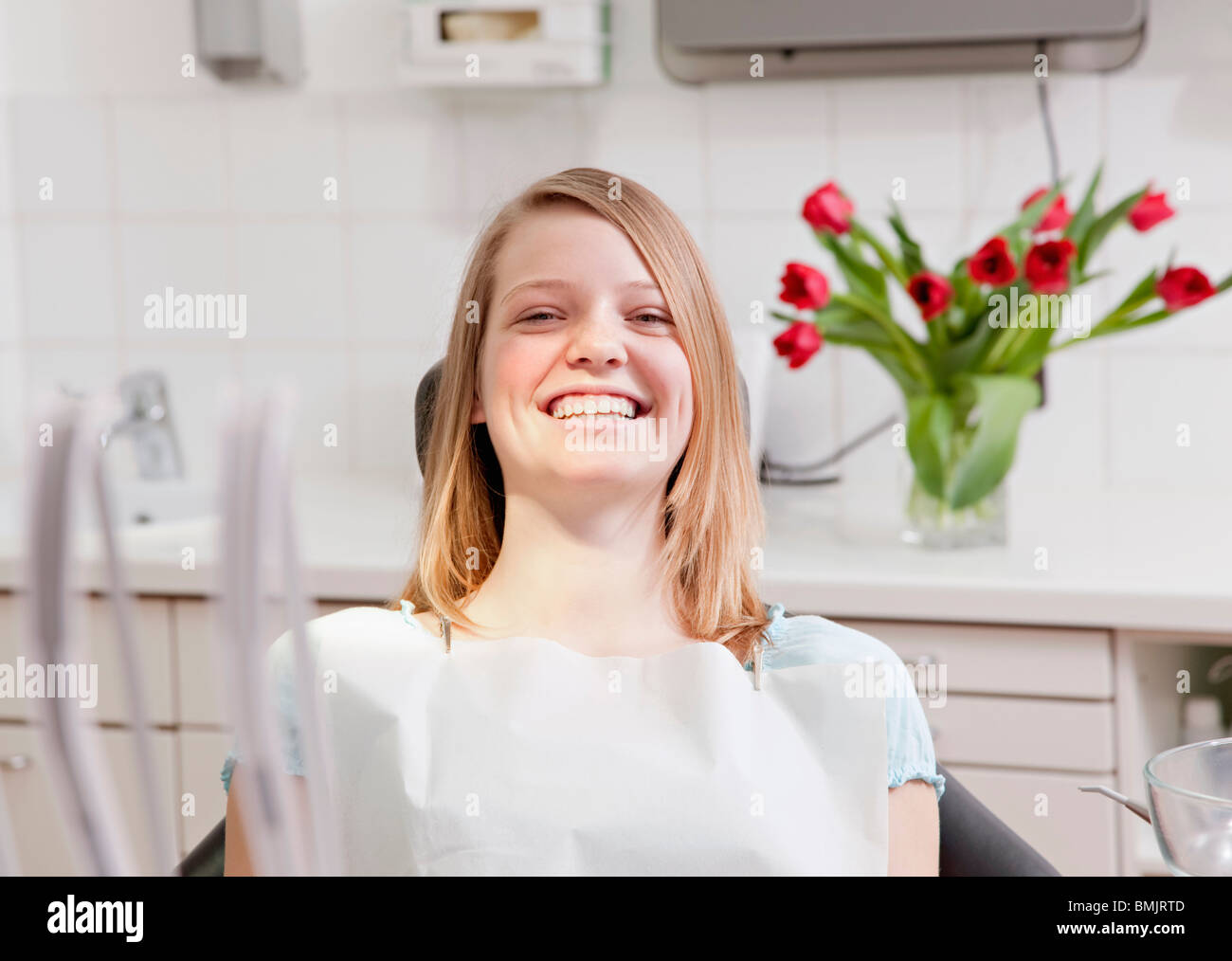 Paziente in chirurgia dentale Foto Stock