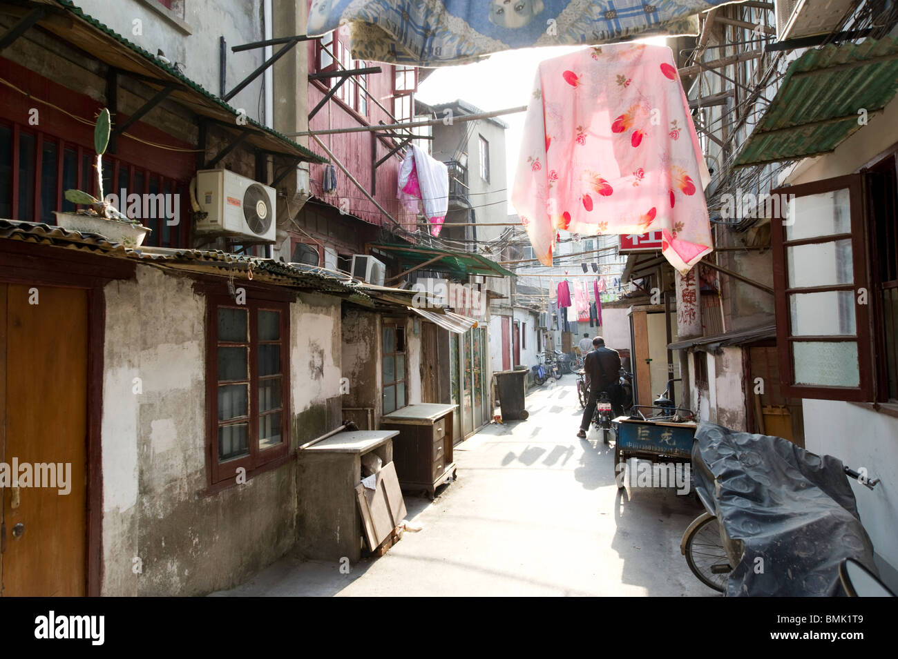 Stradine della Città Vecchia, Shanghai, Cina Foto Stock