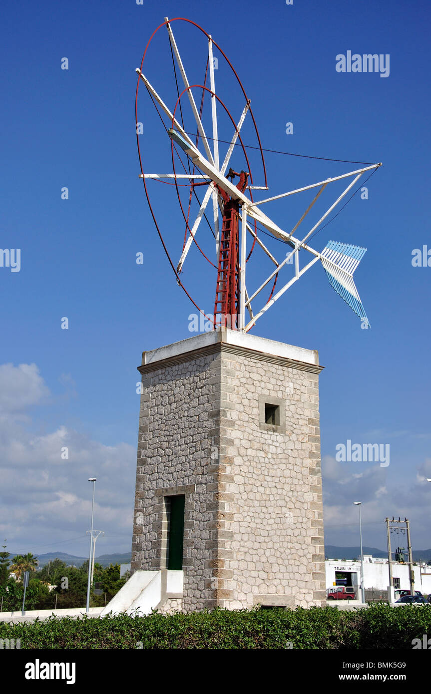 Mulino a vento tradizionale, Eivissa, Ibiza, Isole Baleari, Spagna Foto Stock