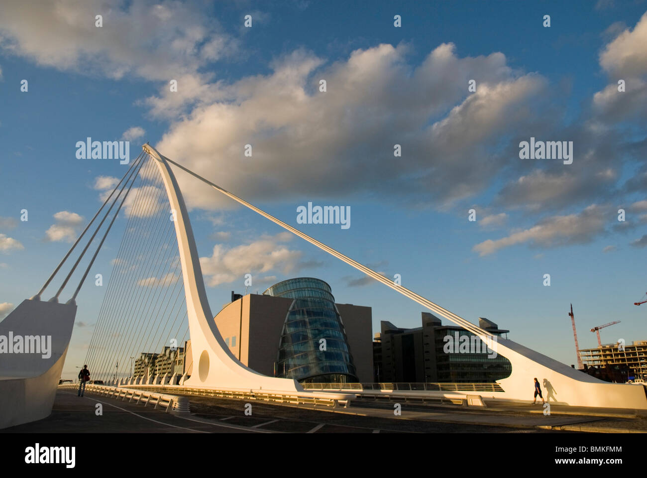 Samuel Beckett ponte sopra il fiume Liffey, Dublino. Foto Stock