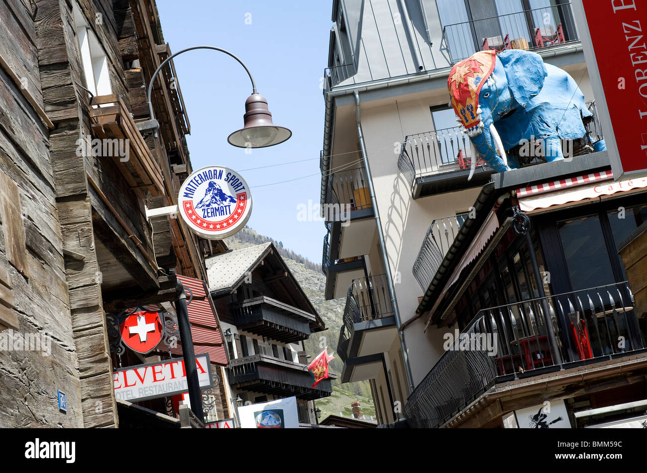 Zermatt street scene, Svizzera Foto Stock