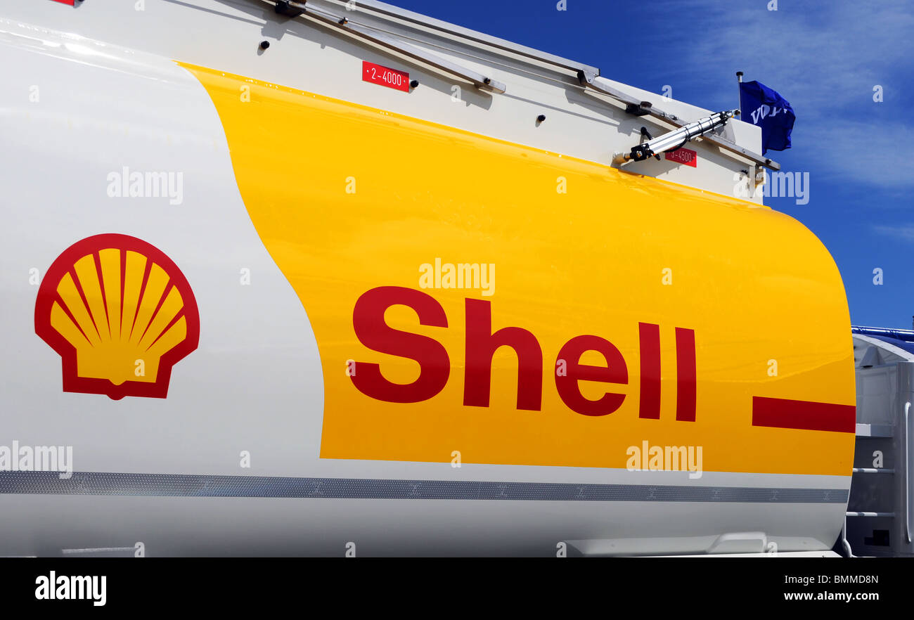 Un carburante shell tanker, Regno Unito Foto Stock