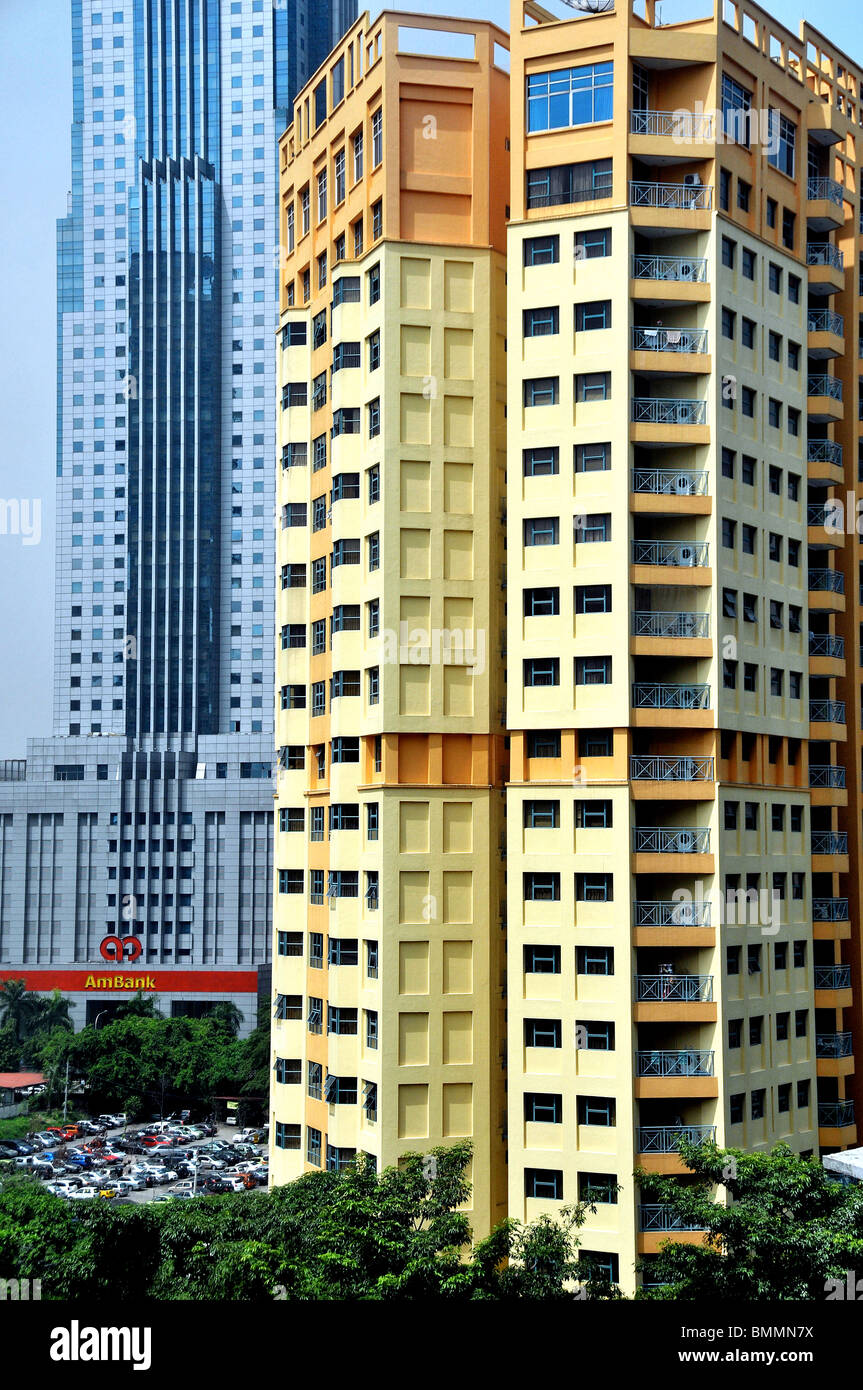 Condominio e Ambank tower, Kuala Lumpur, Malesia Foto Stock
