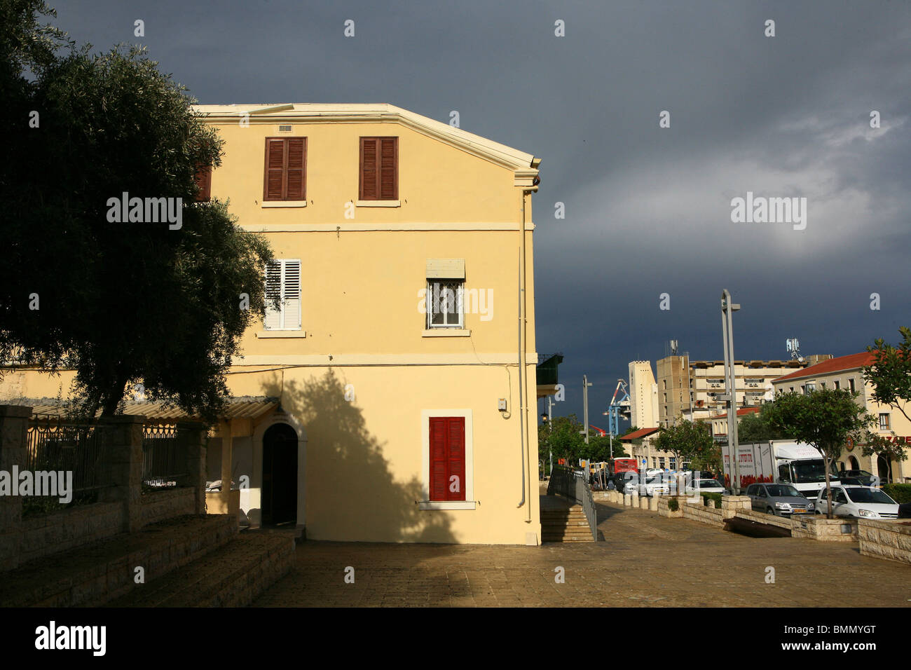 Israele, Tel Aviv, edifici ricostruiti del Templer colonia di Sarona, nel centro di Tel Aviv. Foto Stock