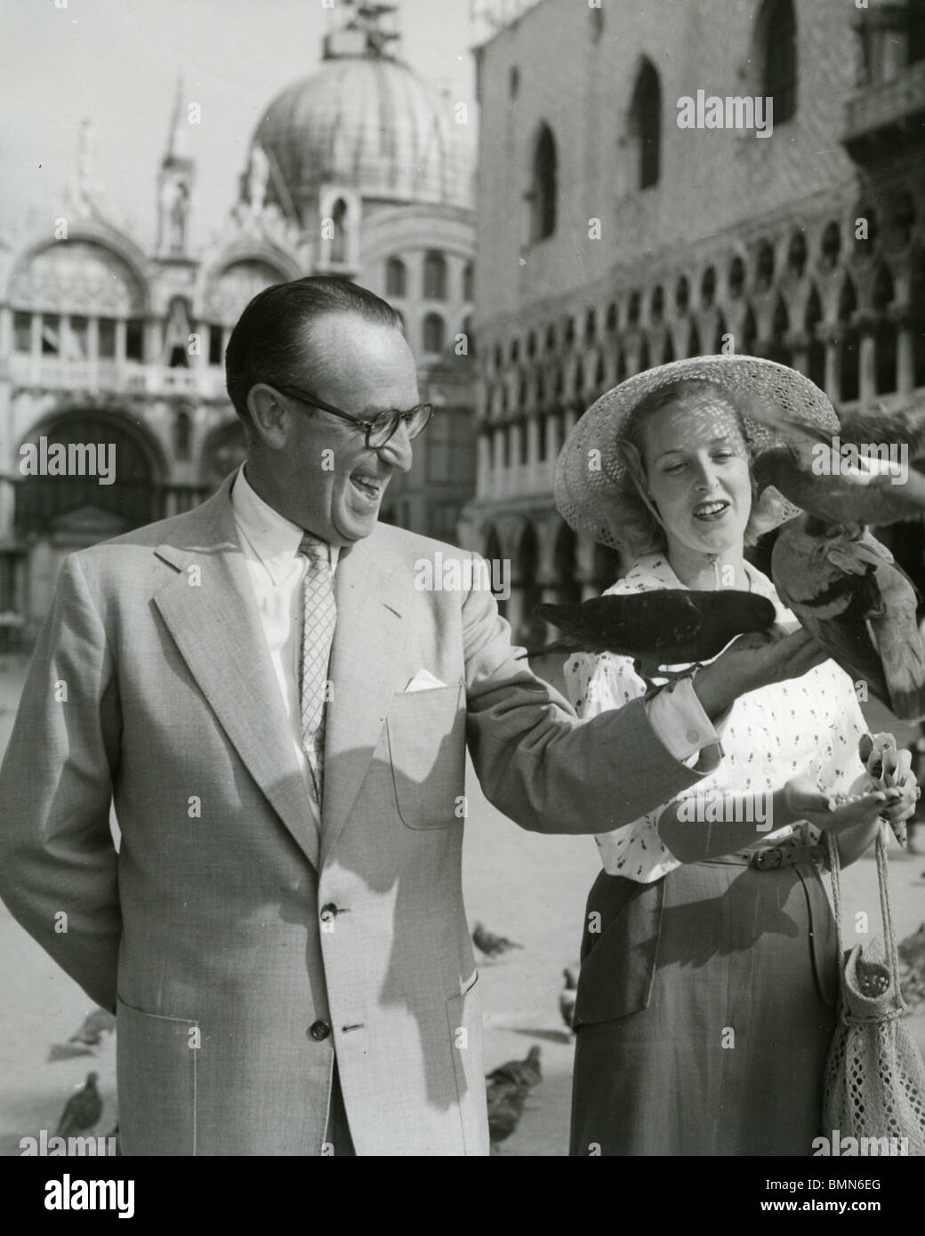 HAROLD LLOYD - noi film comico con la figlia Suzan in San Marco, Venezia, 1963 Foto Stock