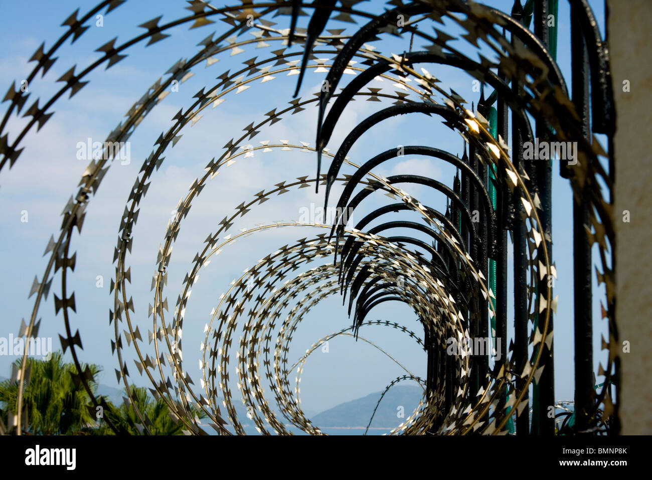 Hong Kong, le misure di sicurezza, Filo spinato Foto Stock