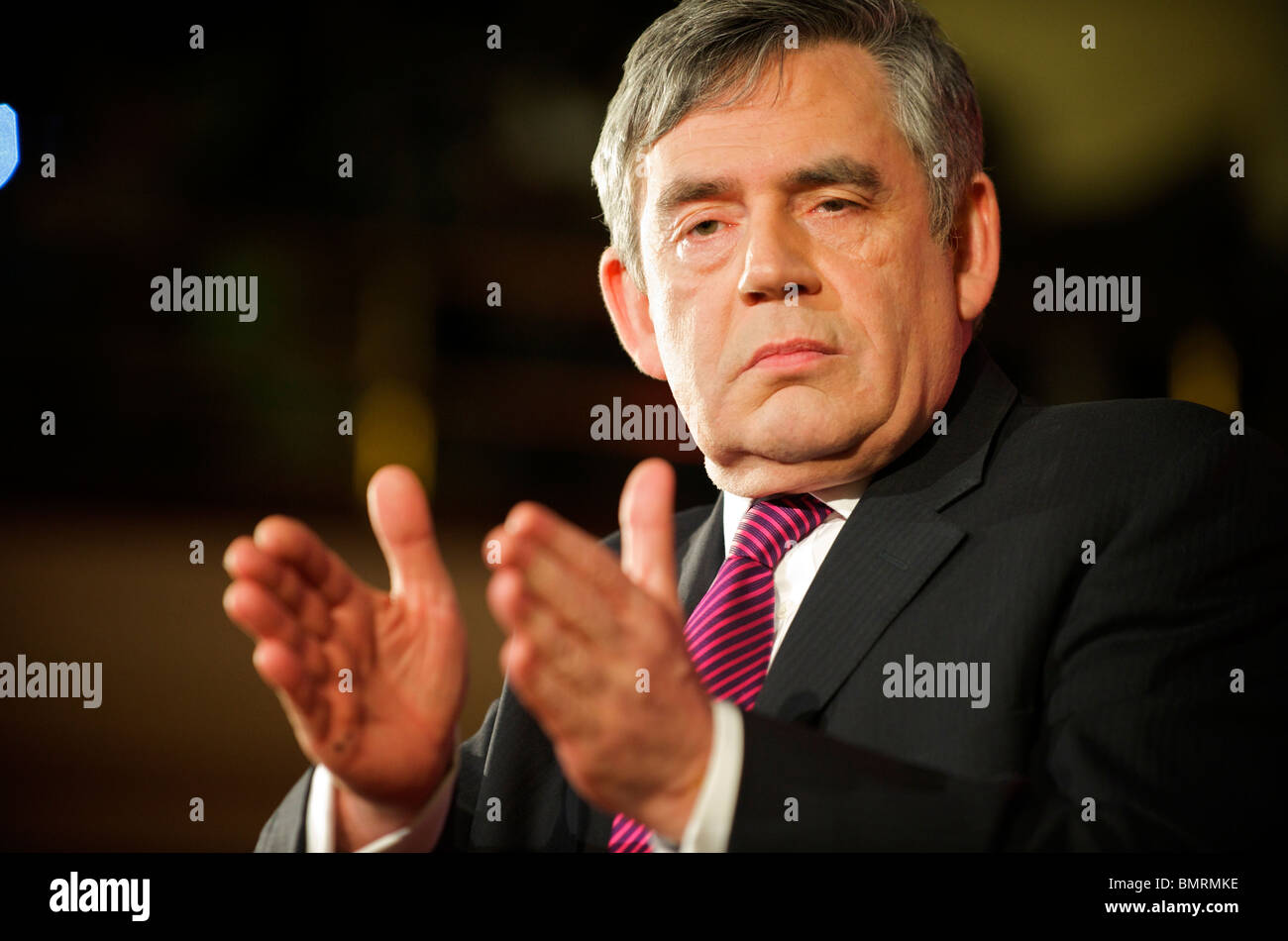 Gordon Brown nei cittadini di elezioni generali britanniche confrence complessivo, al centro metodista Hall, Westminister, Londra,UK. Foto Stock