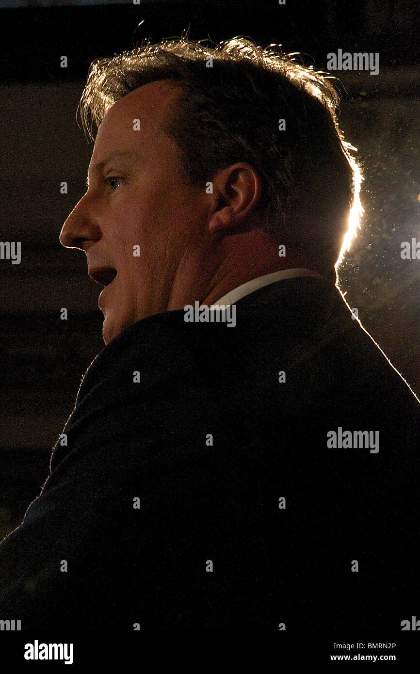 David Cameron nei cittadini di elezioni generali britanniche confrence complessivo, al centro metodista Hall, Westminister, Londra,UK. Foto Stock