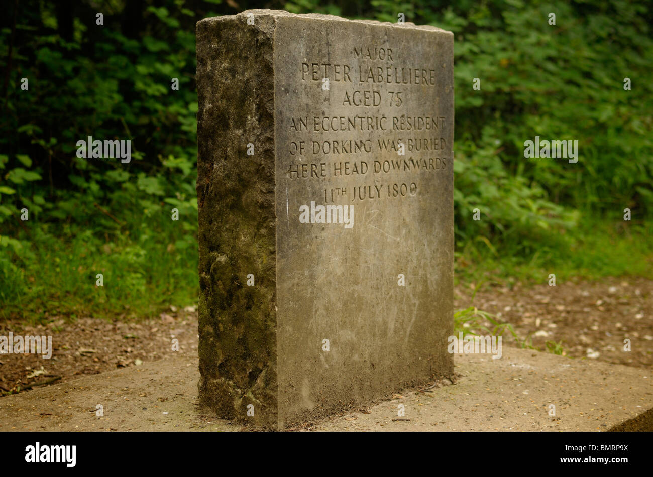 La tomba del grande Pietro Labelliere su Box Hill a Dorking Surrey, Inghilterra. Foto Stock