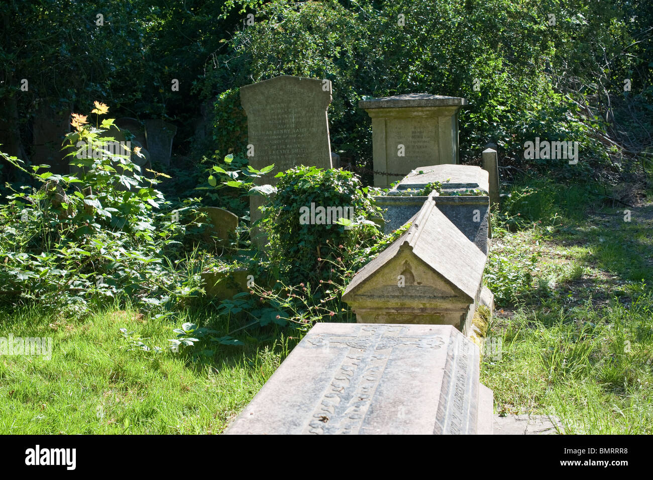 Tombe ricoperta in legno di rovere Lane Cimitero Twickenham Foto Stock