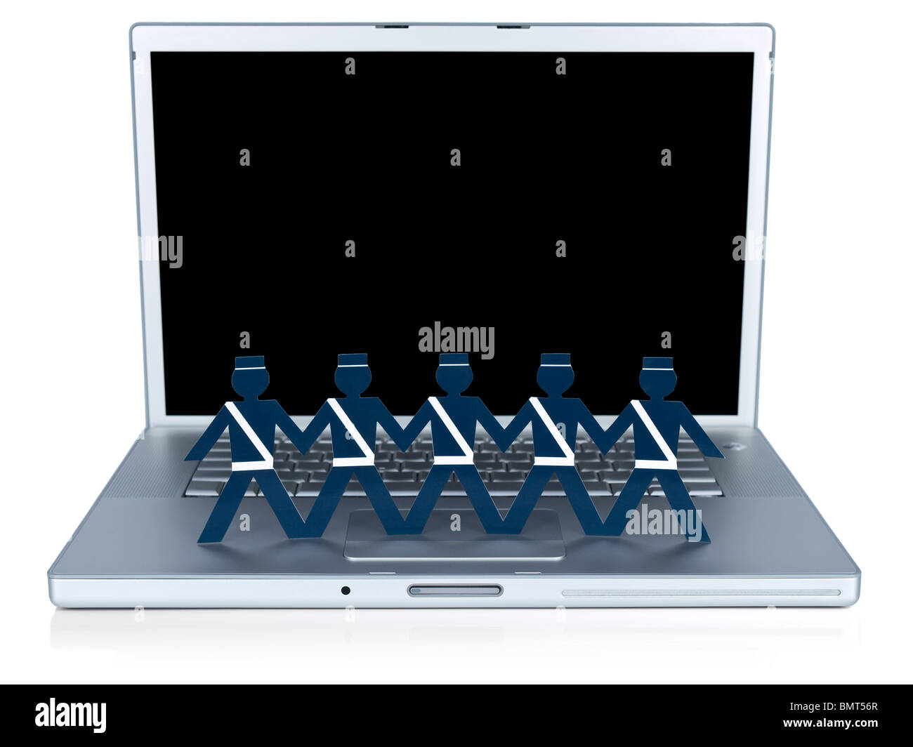 Poliziotti di carta tenendo le mani su un computer portatile. Foto Stock