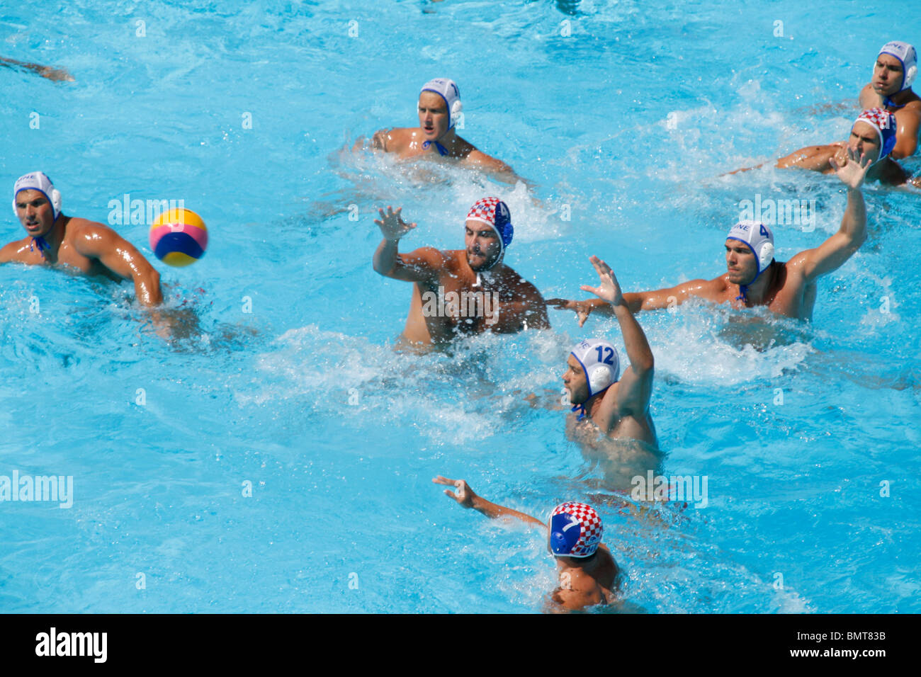 Croazia Montenegro v water polo team azione di concorrenza a livello mondiale campionato di nuoto a roma 2009 Foto Stock