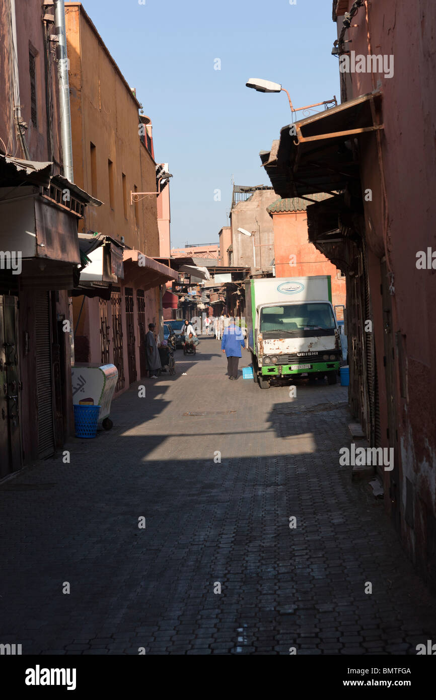 Tipica strada in Marrakech. Il Marocco. L'Africa. Foto Stock