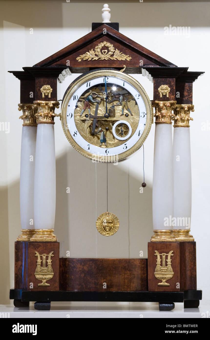 Tabella vintage o Clock Mantel Foto Stock