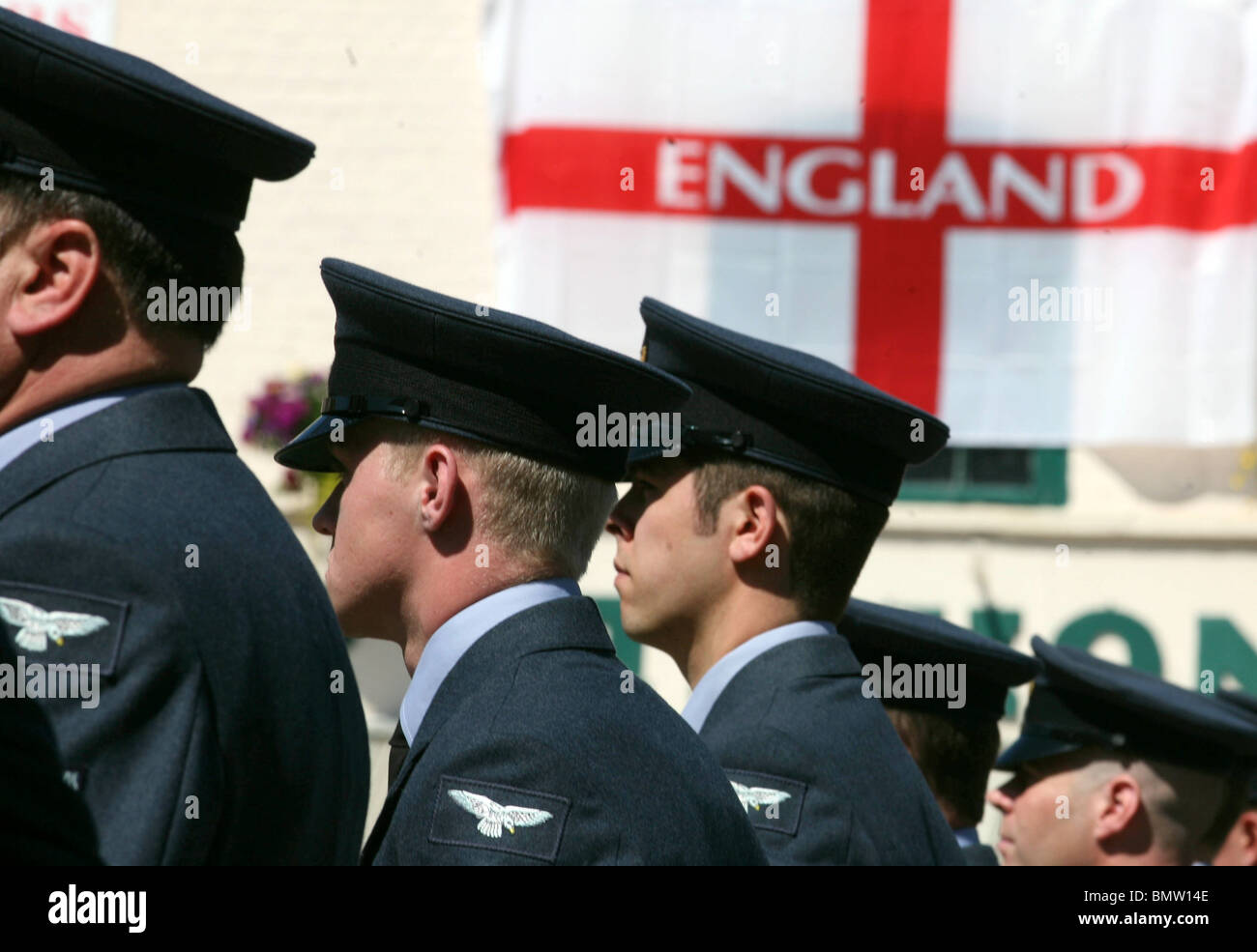 Medaglia di campagna presentazione di Royal Air Force benson personale che hanno recentemente tornato da afganistan wallingford Foto Stock