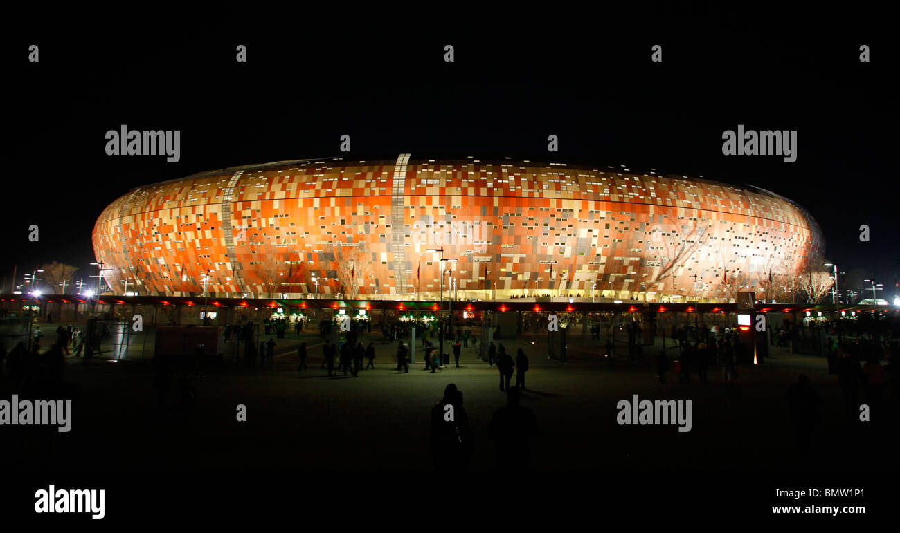 SOCCER CITY illuminata di notte BRASILE V COSTA D AVORIO SOCCER CITY Johannesburg Sudafrica 20 Giugno 2010 Foto Stock