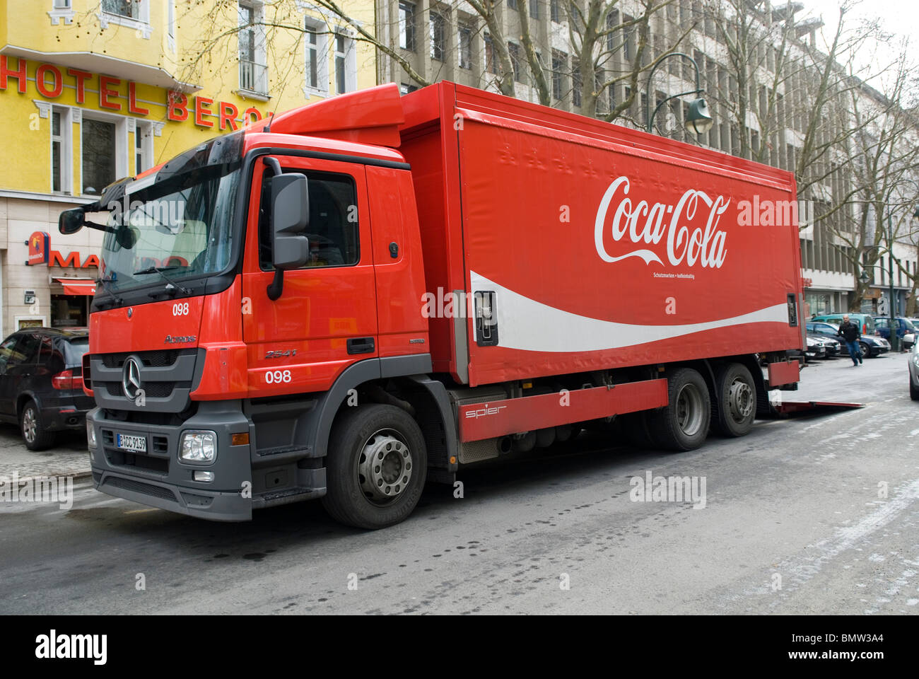 Coca Cola carrello consegna Berlino Germania Foto Stock