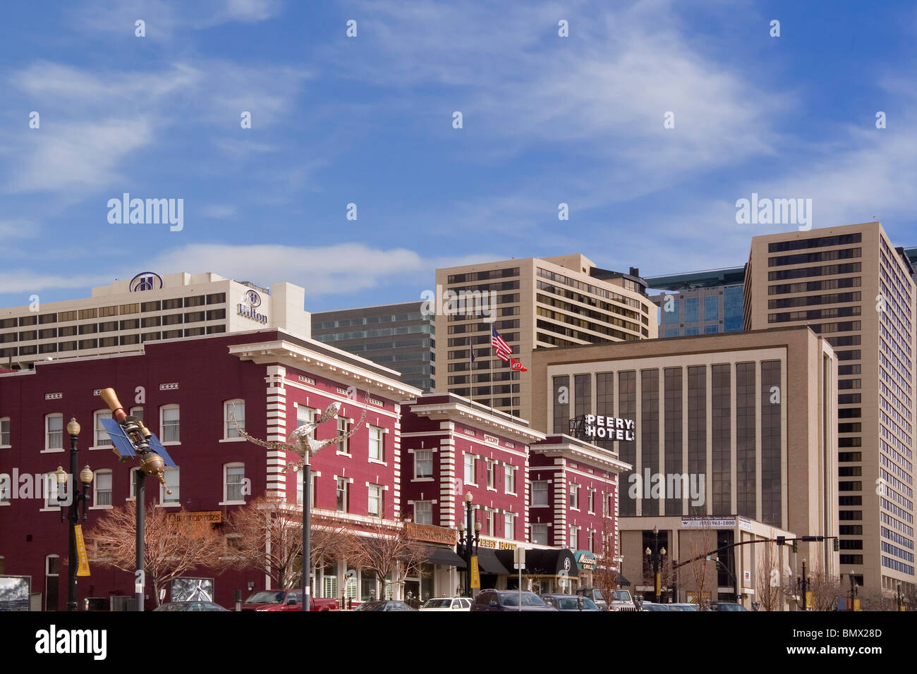 Vista parziale del centro cittadino di Salt Lake City USA Utah che mostra la diversità di architettura compresa la Wells Fargo Center American Foto Stock
