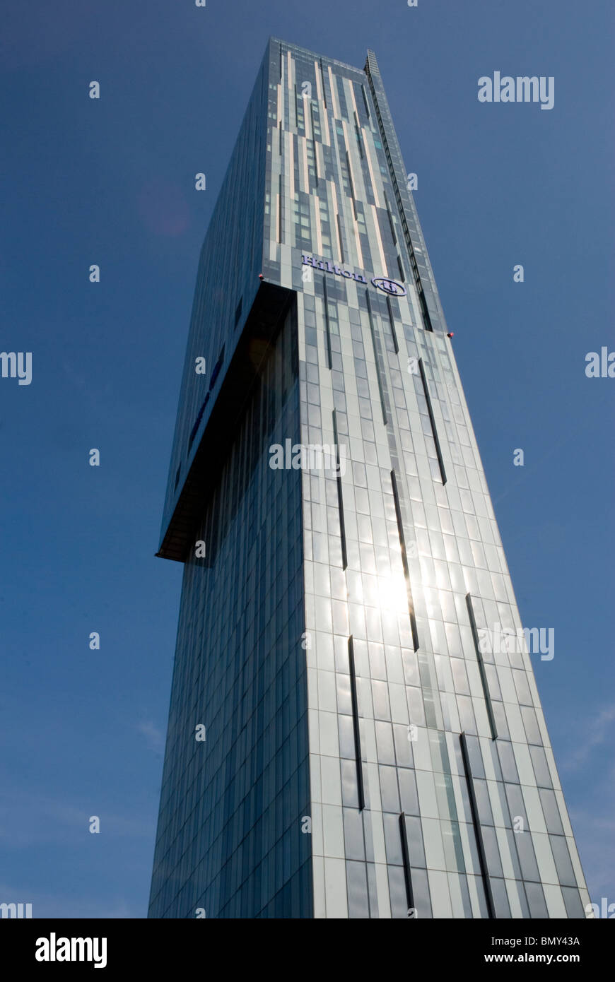 L'hilton tower o il Beetham Tower si trova su manchesters deansgate road. Foto Stock