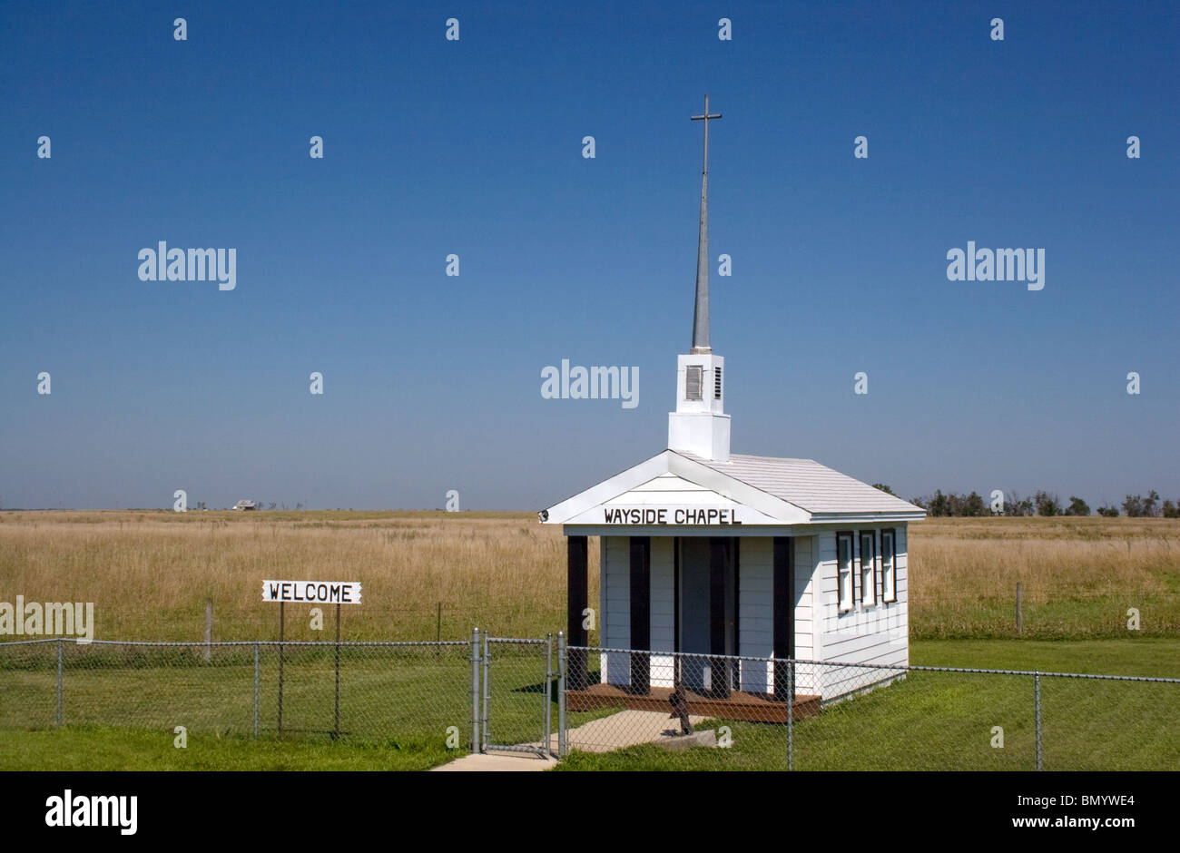 La Wayside Chapel, una piccola chiesa sulla strada situata in un'area di sosta lungo l'autostrada a White Lake, South Dakota. Foto Stock