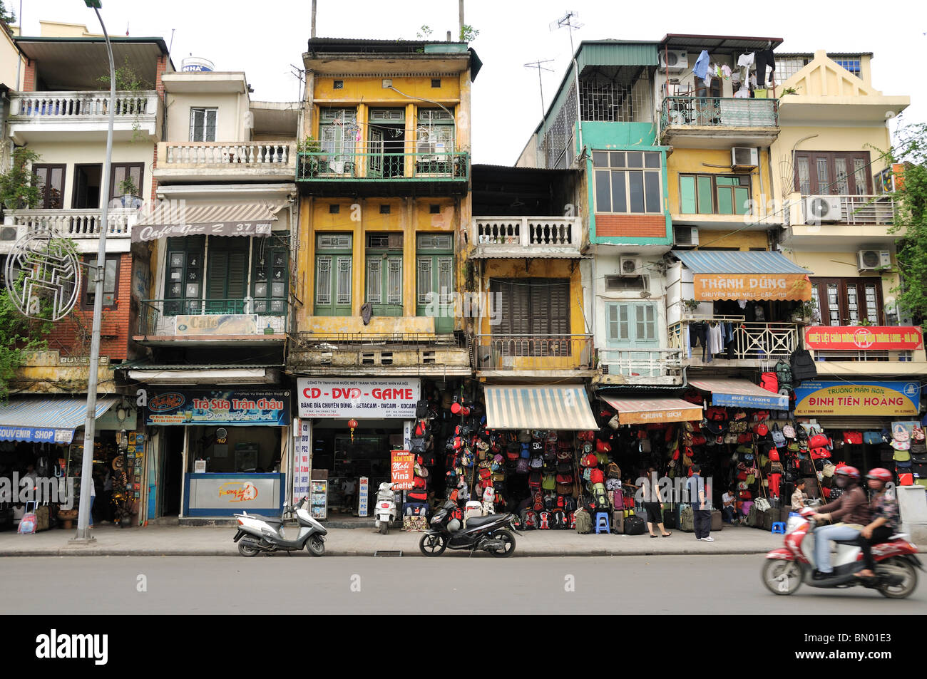 Case, il vecchio quartiere di Hanoi, Vietnam Foto Stock