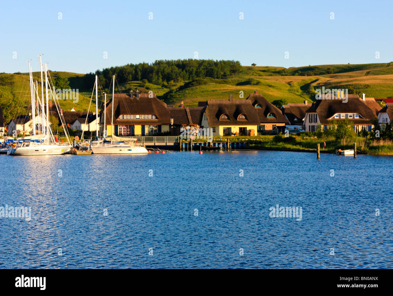 Porto Gager, una marina nella parte sud orientale di Ruegen, Mar Baltico, Germania Foto Stock