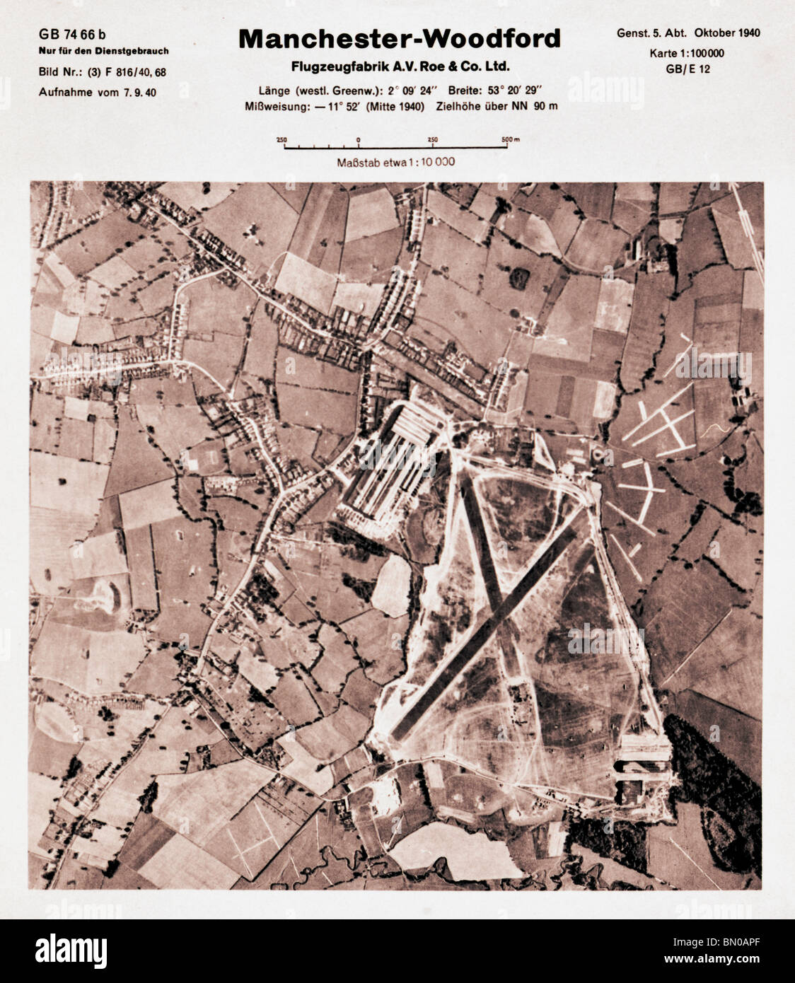 Woodford - Manchester 1940 Airfield RAF Aerodrome Fighter STation Luftwaffe immagine aerea Blitz Foto Stock