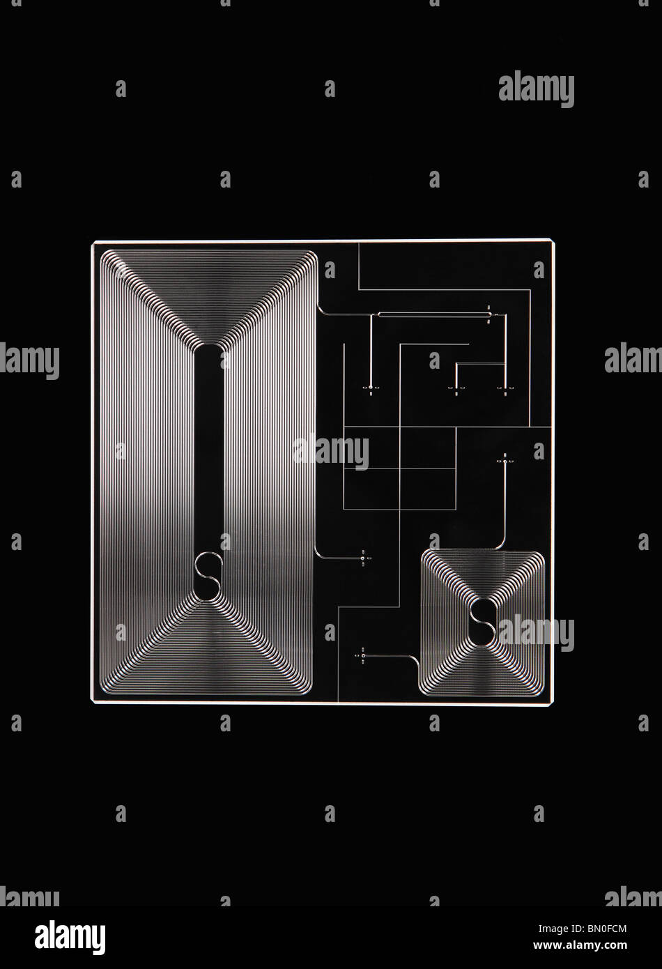 Microfluidica vetro acidato micromixer chip per la miscelazione di liquido multipli flussi di liquidi in micro e nano tecnologia applicazioni Foto Stock