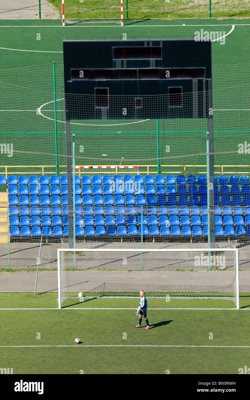 Ragazzo portiere Foto Stock