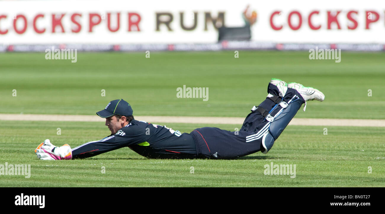 CARDIFF GALLES 24-06-2010 Il 2° Natwest una giornata internazionale della partita di cricket tra Inghilterra e Australia Foto Stock