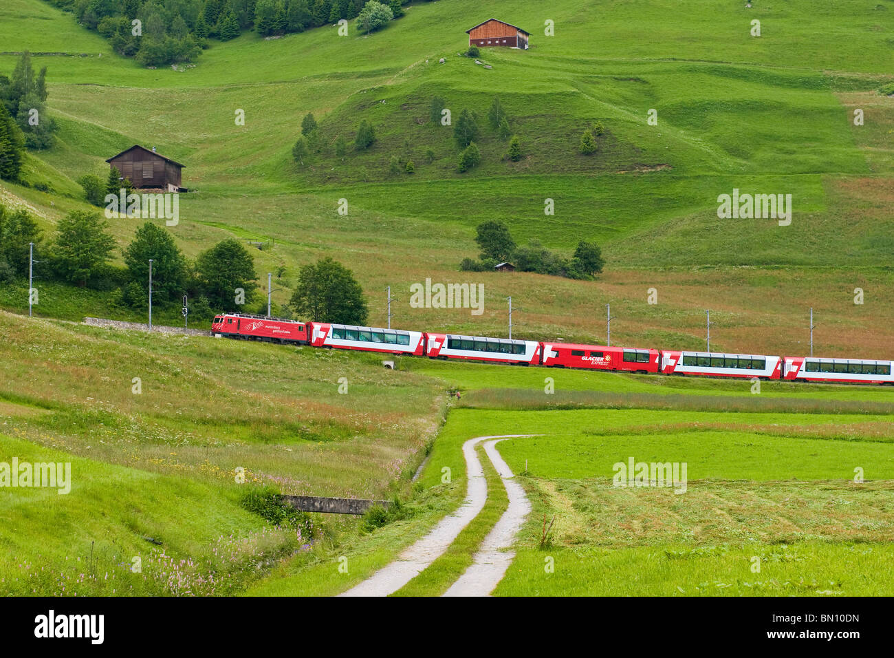 Treno Glacier Express, Canton Grigioni, Svizzera Foto Stock